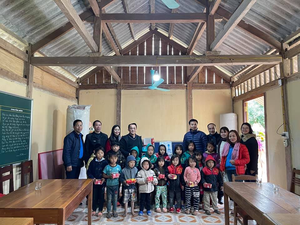 MN Phú Lương 1 tham gia chương trình tình nguyện mùa đông cùng với đoàn phường Phú Lương